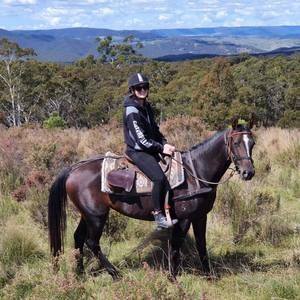 Meet your Posher, Katrina